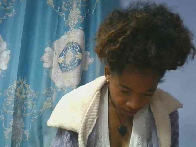 Charlinah webcam