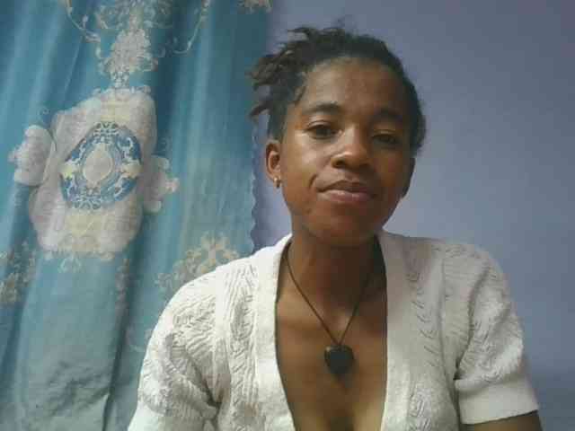 Charlinah webcam