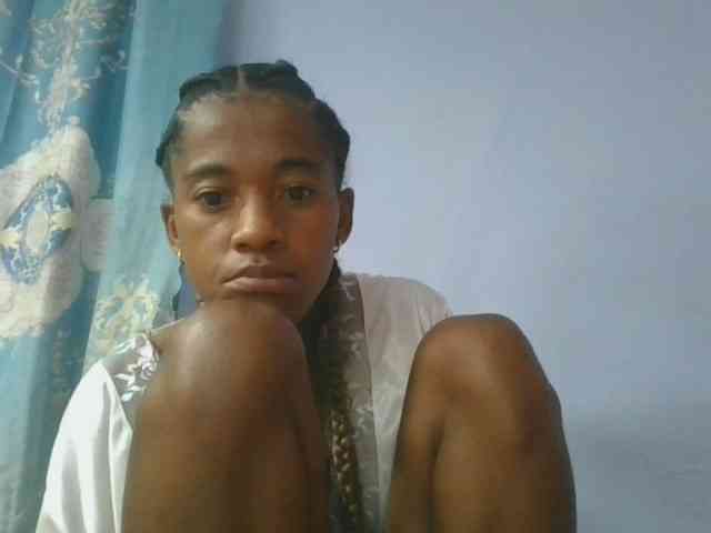 Charlinah webcam
