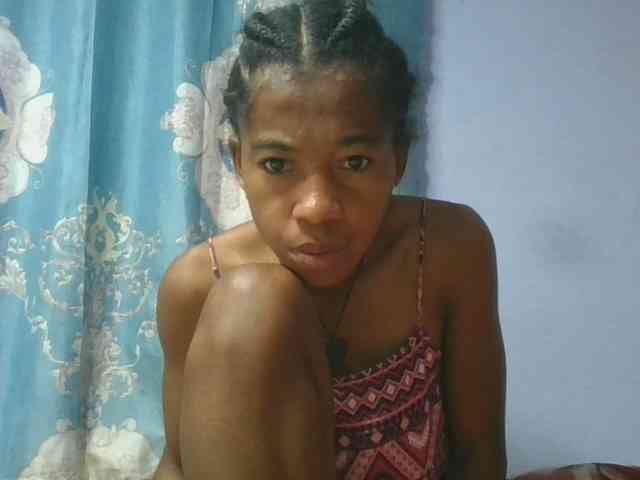Charlinah webcam