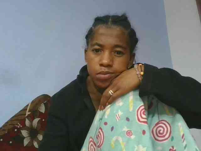 Charlinah webcam