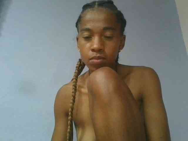 Charlinah webcam