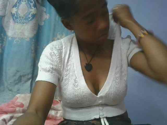 Charlinah webcam