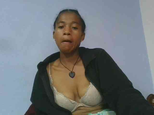Charlinah webcam