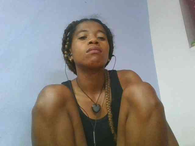 Charlinah webcam