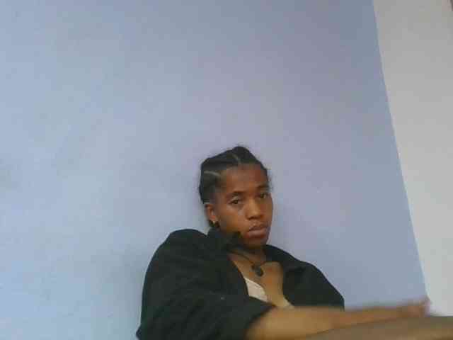 Charlinah webcam