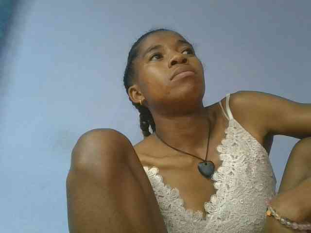 Charlinah webcam