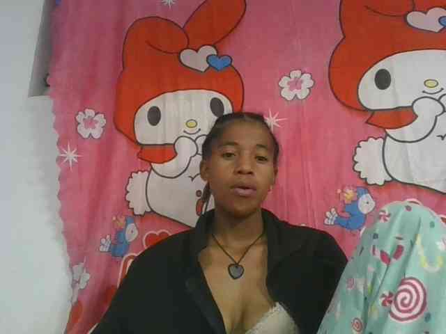 Charlinah webcam