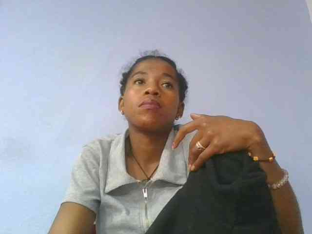 Charlinah webcam