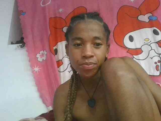 Charlinah webcam
