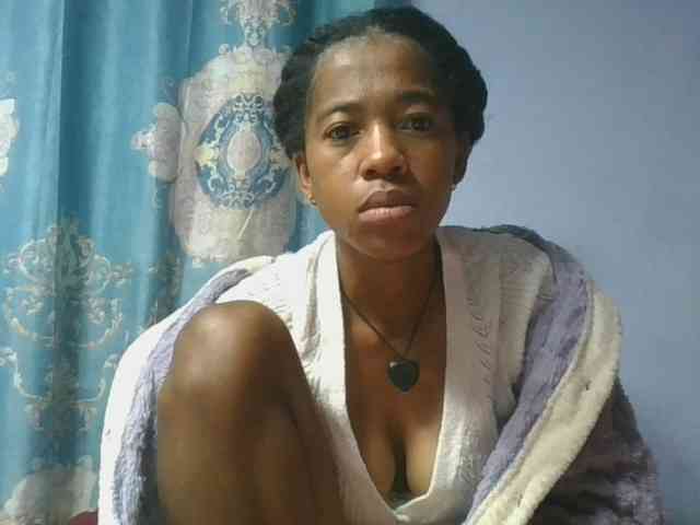 Charlinah webcam