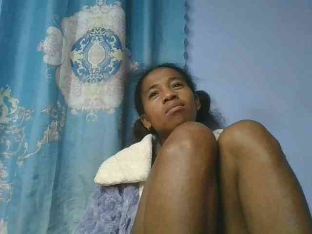Charlinah webcam
