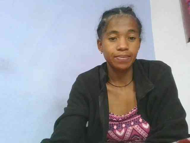 Charlinah webcam