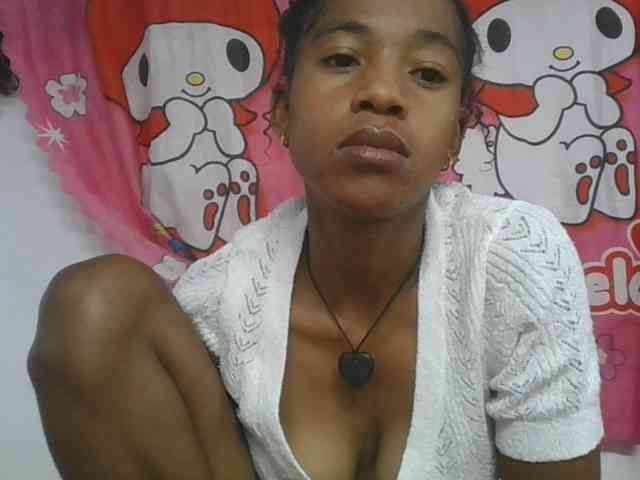 Charlinah webcam