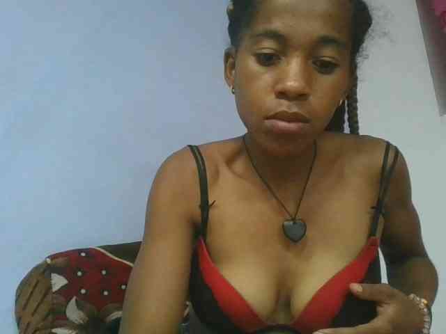 Charlinah webcam