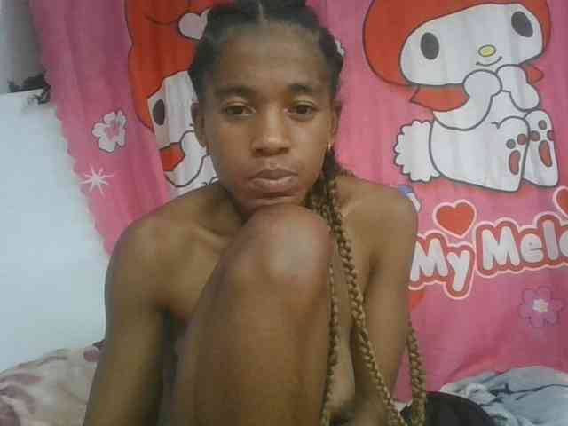 Charlinah webcam