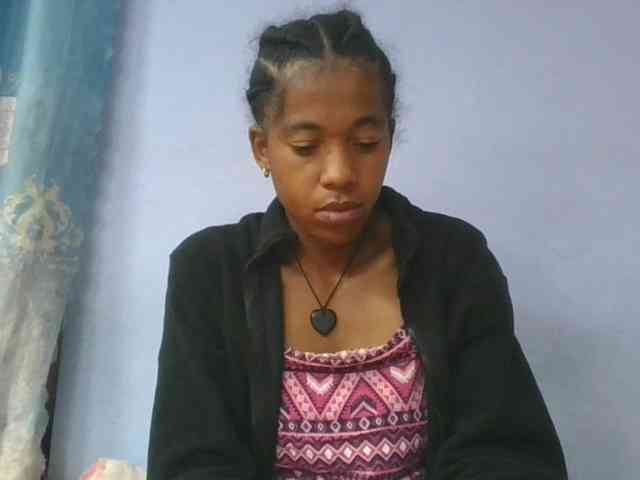 Charlinah webcam