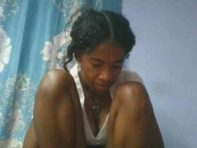 Charlinah webcam