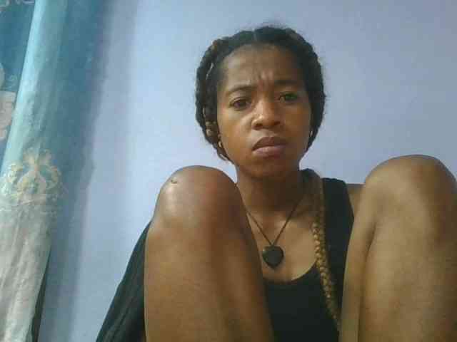 Charlinah webcam