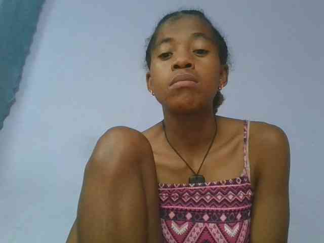 Charlinah webcam