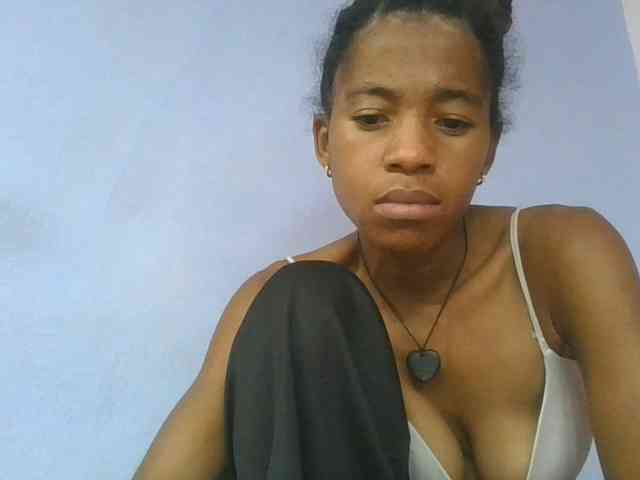 Charlinah webcam
