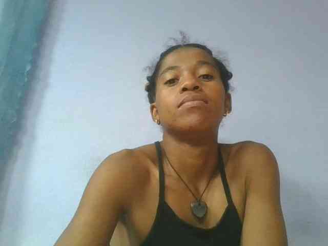 Charlinah webcam