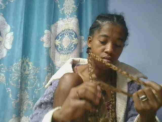 Charlinah webcam