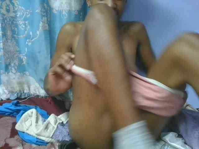 Charlinah webcam