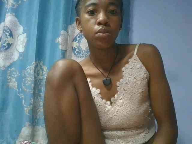 Charlinah webcam