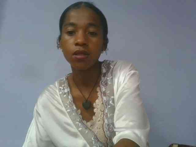 Charlinah webcam