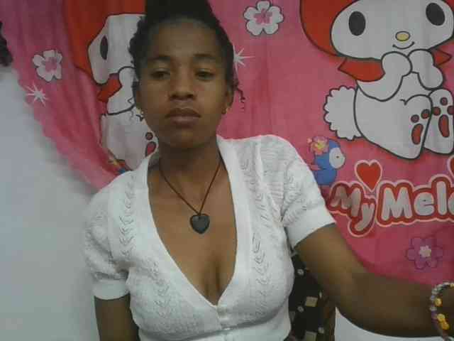 Charlinah webcam