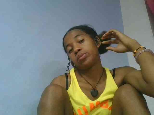 Charlinah webcam