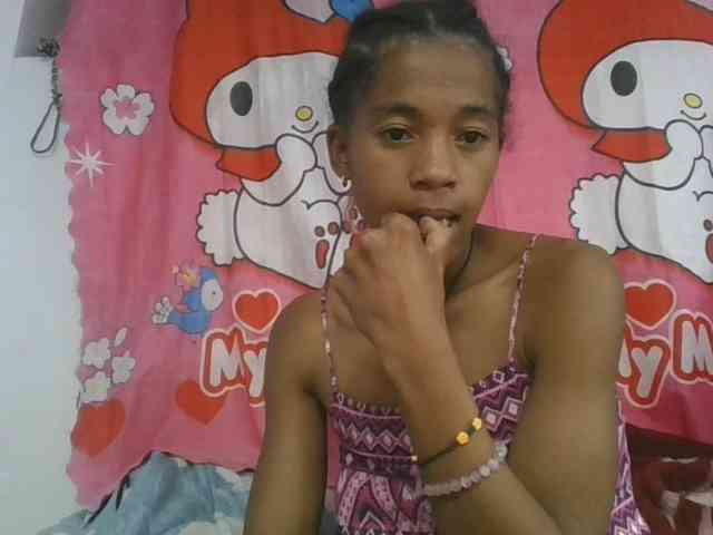 Charlinah webcam