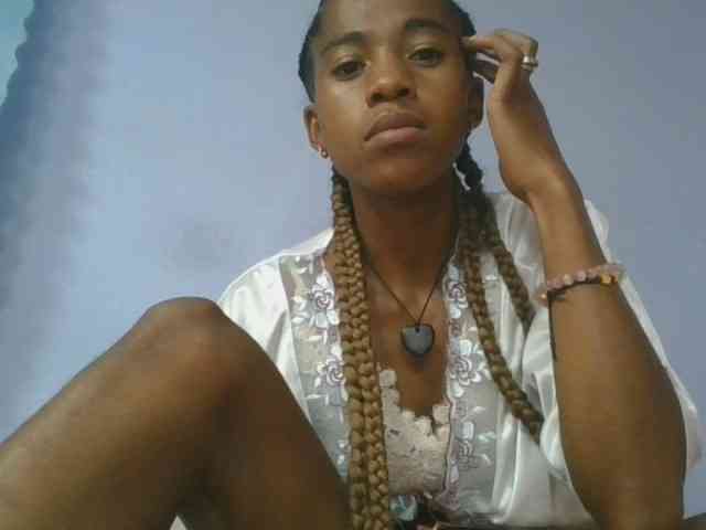 Charlinah webcam