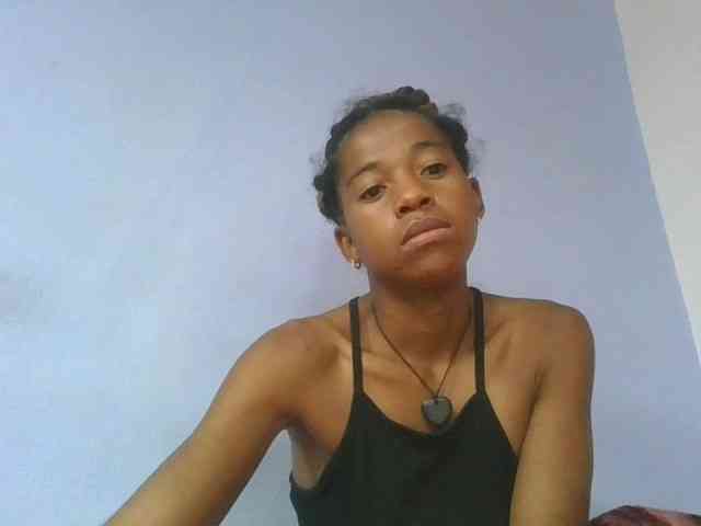Charlinah webcam