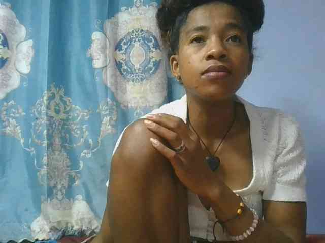 Charlinah webcam