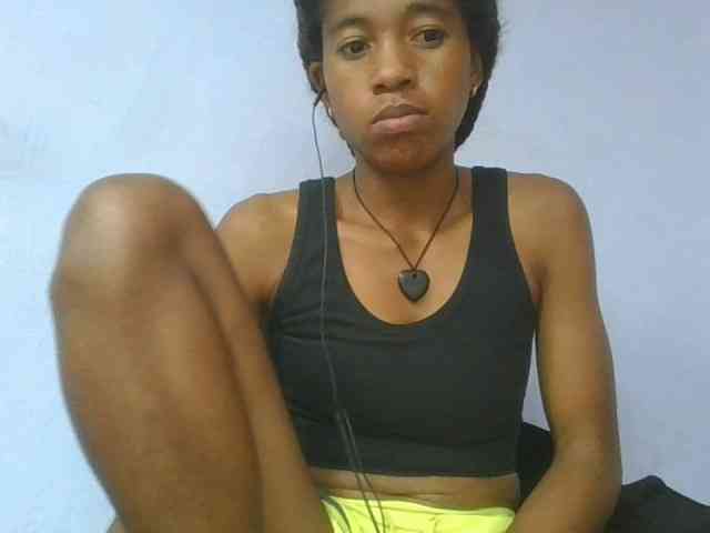 Charlinah webcam