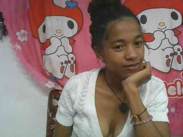Charlinah webcam