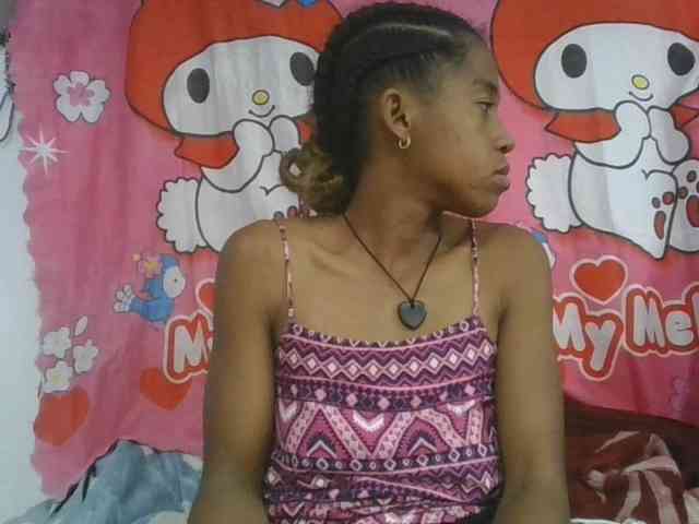 Charlinah webcam