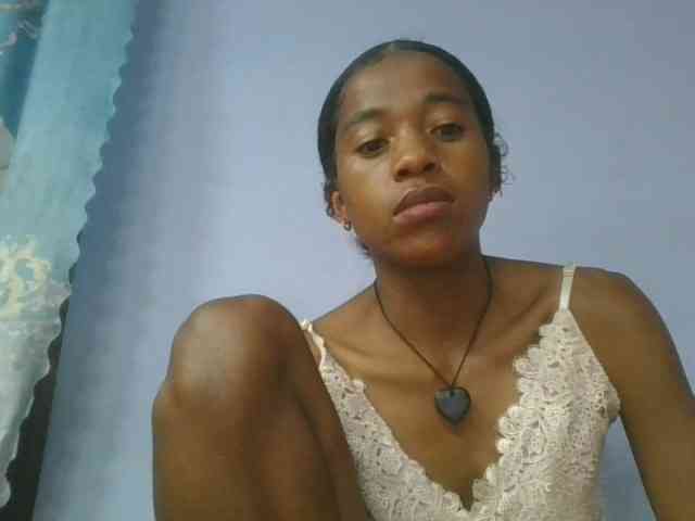 Charlinah webcam