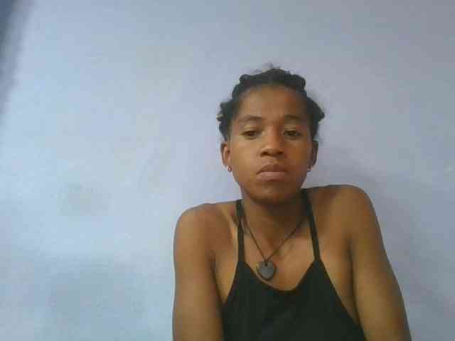 Charlinah webcam