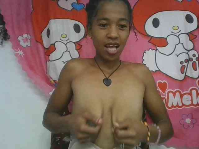 Charlinah webcam