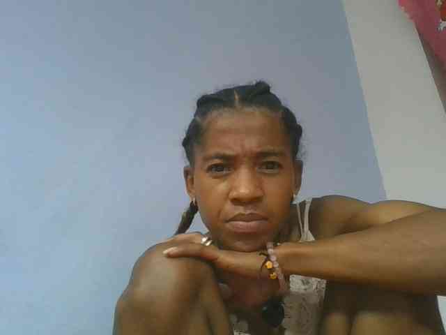 Charlinah webcam