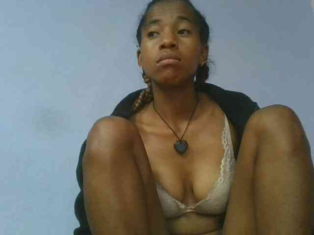 Charlinah webcam
