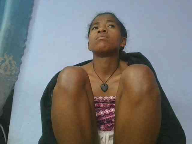 Charlinah webcam