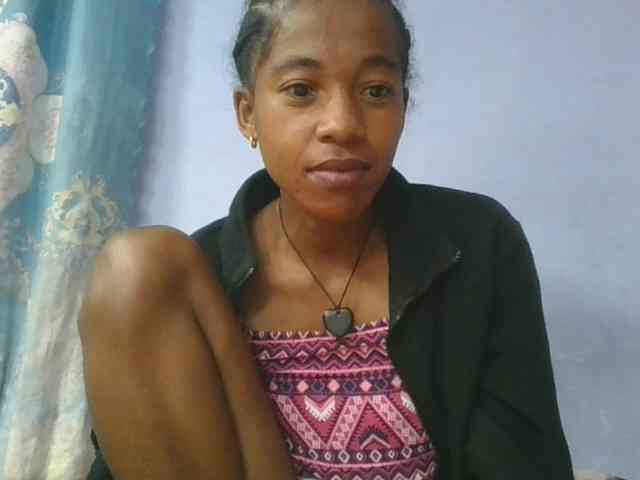 Charlinah webcam