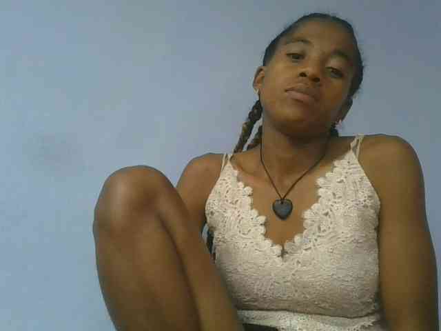 Charlinah webcam