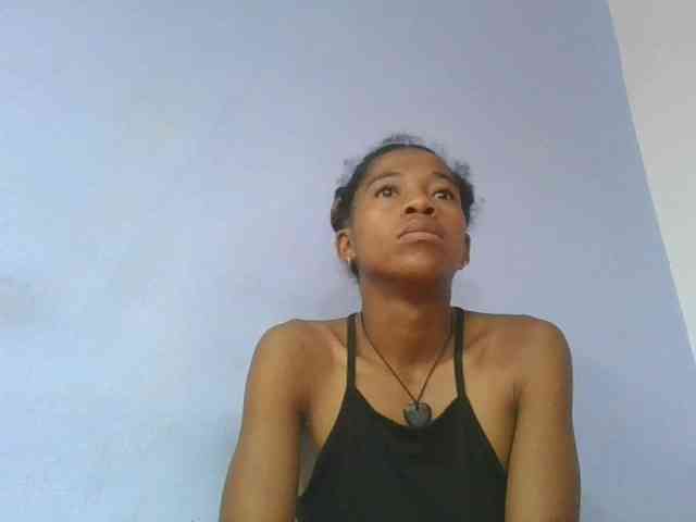 Charlinah webcam