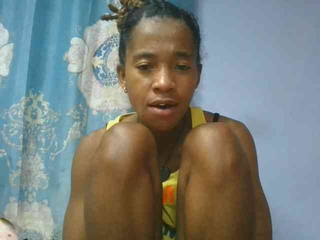 Charlinah webcam