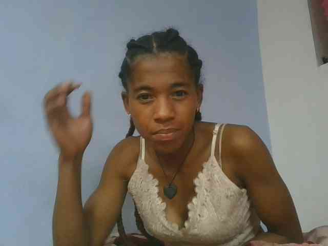 Charlinah webcam